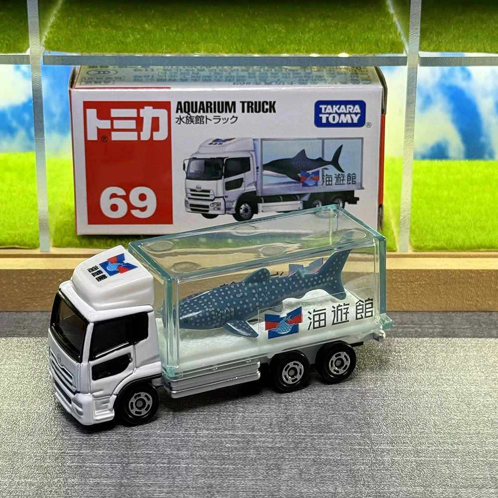 Takara Tomy Tomica No.69 Nissa - Aquarium reseña y precio