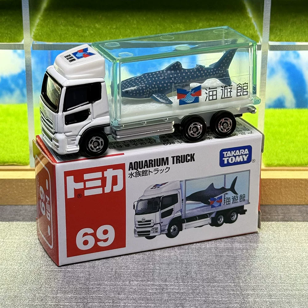 Takara Tomy Tomica No.69 Nissa - Aquarium reseña y precio